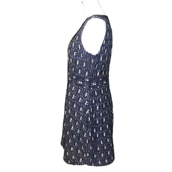 J. Crew “Ikat Print Wrap” Sleeveless V-Neck Cotton/Linen Dress Navy Print Size 6 - Picture 3 of 9